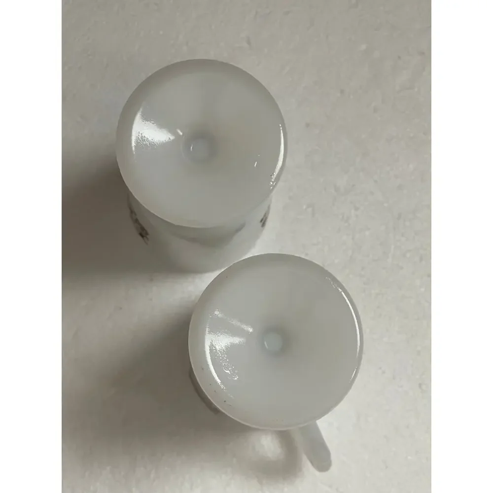 Set of 2, Vtg Old Towne Restaurant Lounge Glass Mug Milk Glass